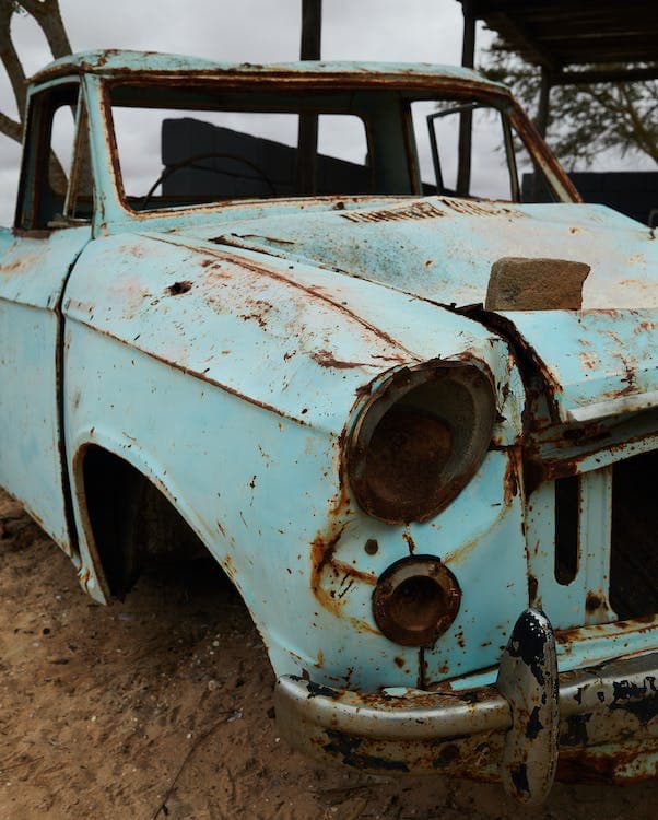 junk car in los angeles